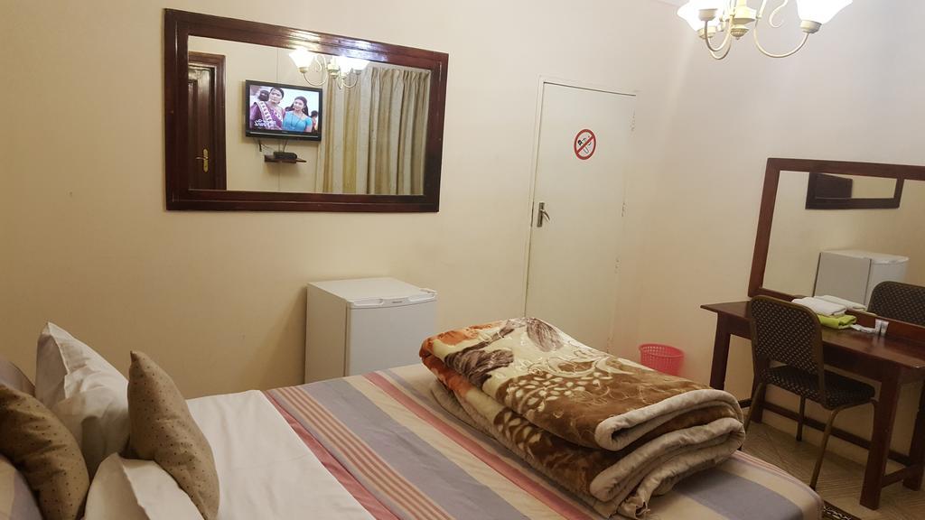 The Palace Guest House Harare Eksteriør bilde