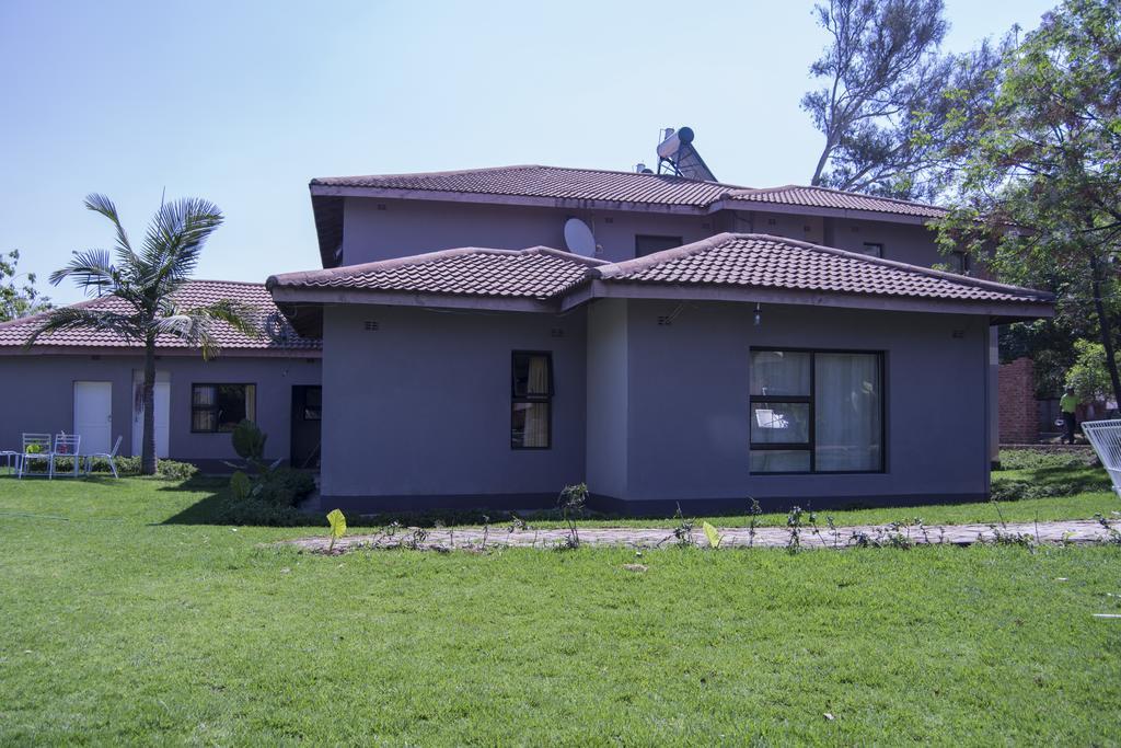 The Palace Guest House Harare Eksteriør bilde